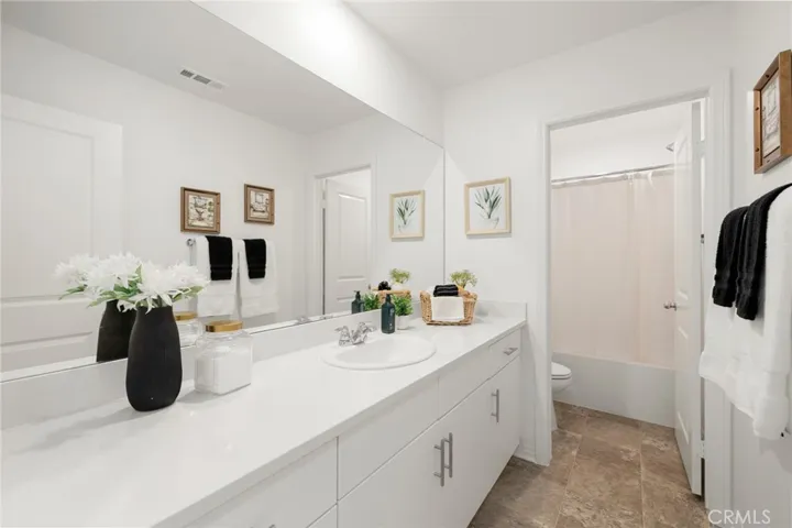 Secondary bathroom