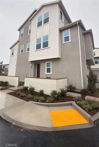 313 Proctor, Irvine, California 92618