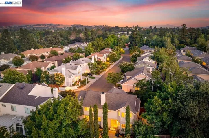 282 Del Valle Ct, Pleasanton, California 94566