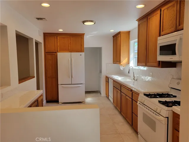 1923 Shipway Avenue, Long Beach, California 90815