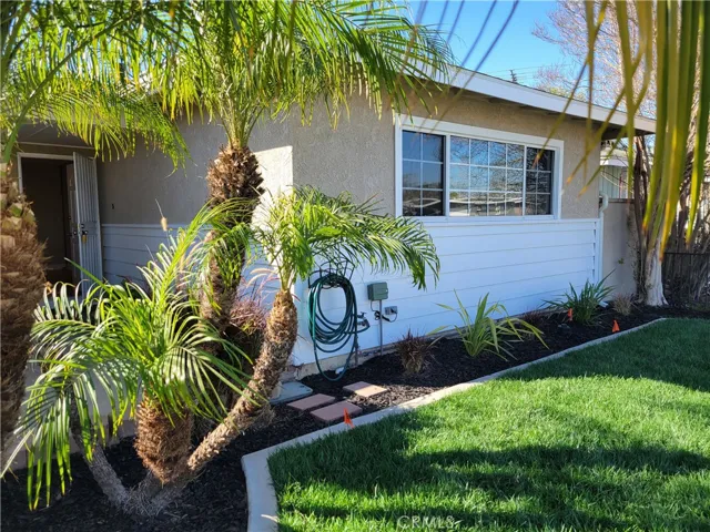 1923 Shipway Avenue, Long Beach, California 90815