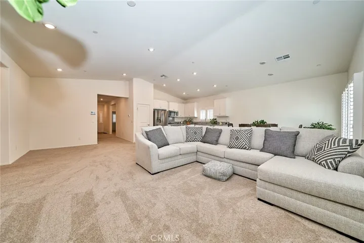 13023 Camino Valle Way, Victorville, California 92394