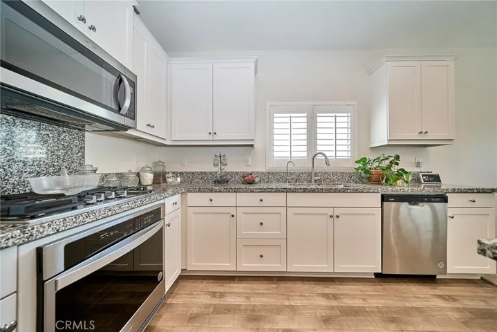13023 Camino Valle Way, Victorville, California 92394