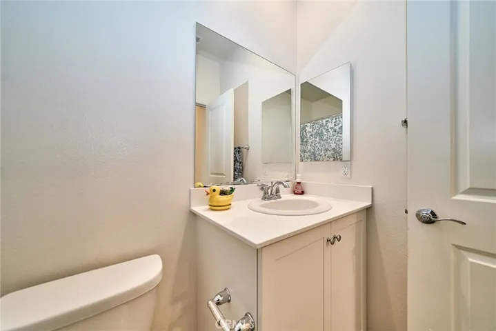 13023 Camino Valle Way, Victorville, California 92394