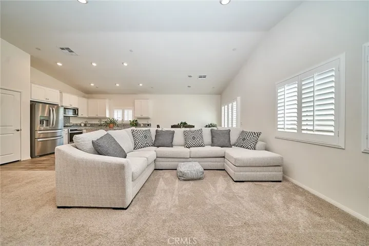 13023 Camino Valle Way, Victorville, California 92394