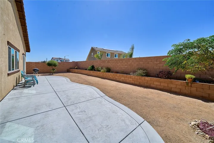 13023 Camino Valle Way, Victorville, California 92394