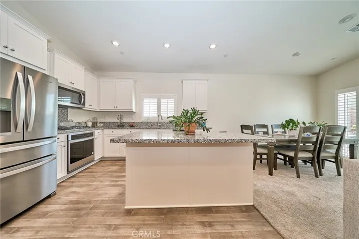 13023 Camino Valle Way, Victorville, California 92394