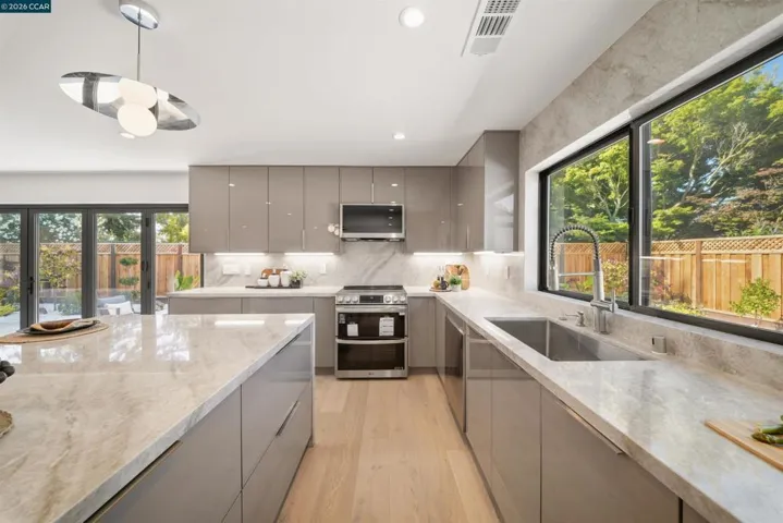 177 Saint Helena Ct, Danville, California 94526