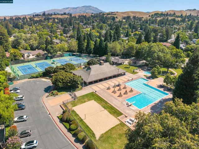 177 Saint Helena Ct, Danville, California 94526