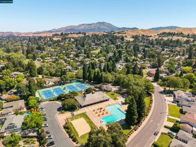 177 Saint Helena Ct, Danville, California 94526