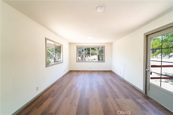 3576 Whispering Pines, Phelan, California 92371