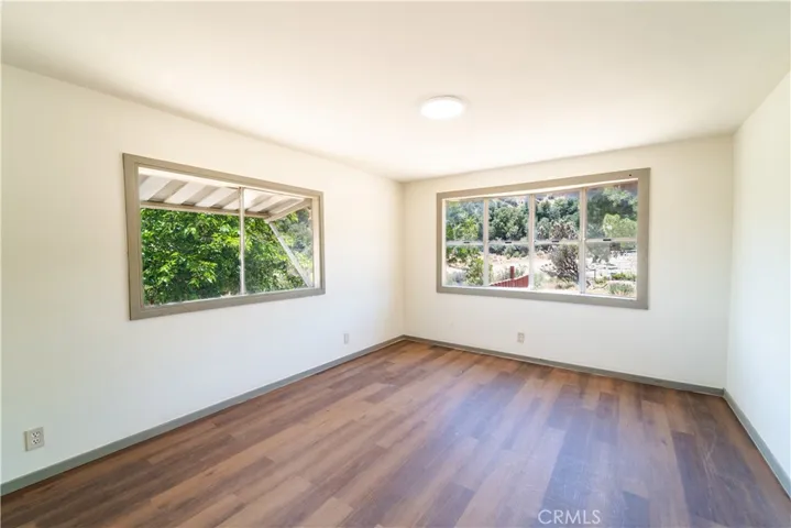 3576 Whispering Pines, Phelan, California 92371
