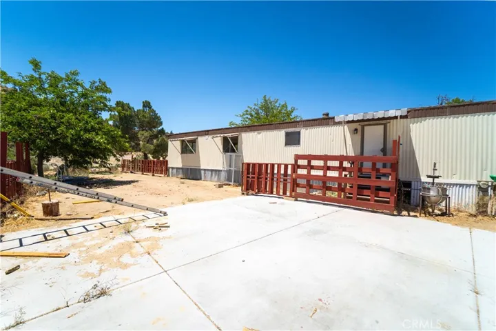 3576 Whispering Pines, Phelan, California 92371