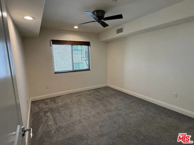 5401 Morella Avenue 101, Valley Village, California 91607