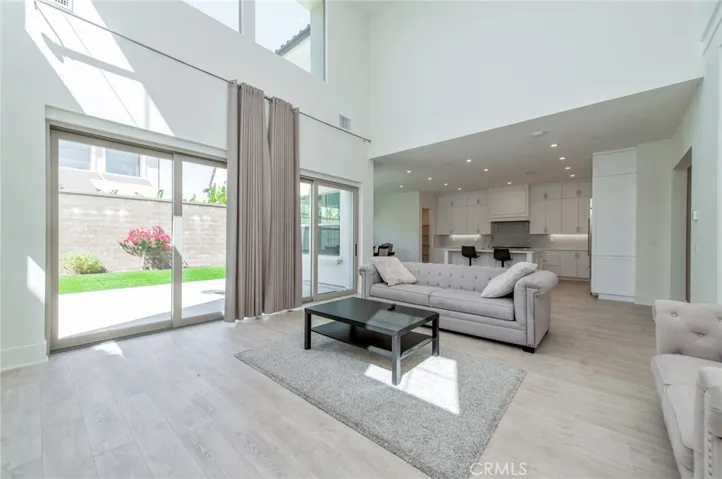 133 Hyperion, Irvine, California 92618