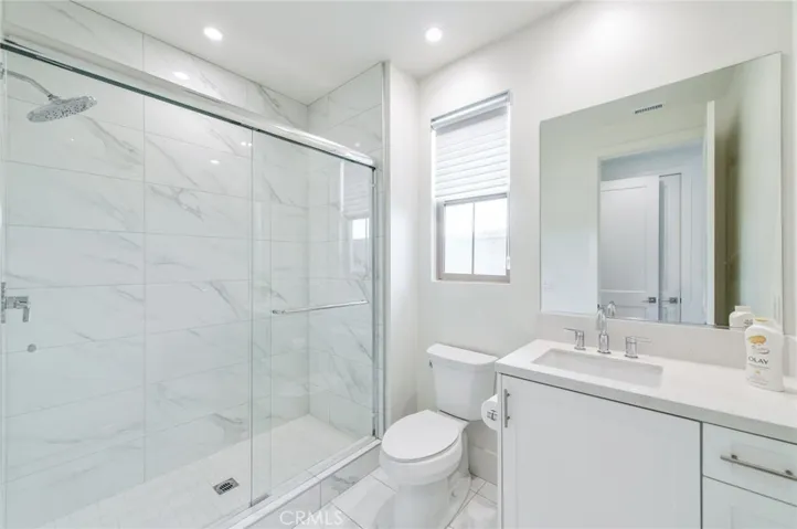 133 Hyperion, Irvine, California 92618