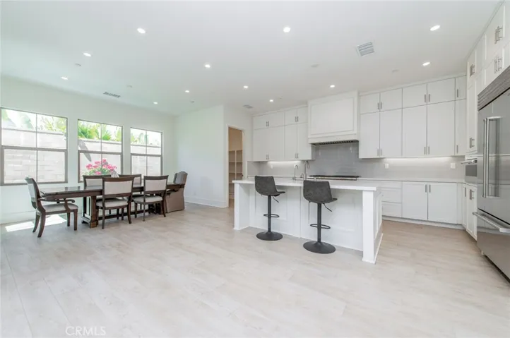 133 Hyperion, Irvine, California 92618