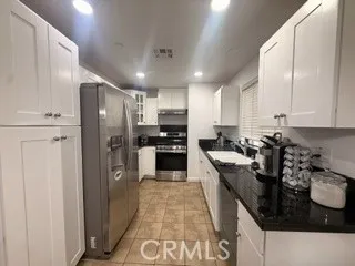 879 Michigan Boulevard B, Pasadena, California 91107