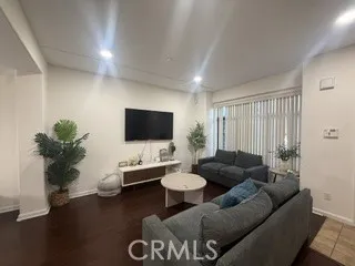 879 Michigan Boulevard B, Pasadena, California 91107