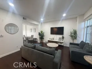 879 Michigan Boulevard B, Pasadena, California 91107