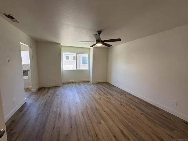 391 Connecticut, El Cajon, California 92020