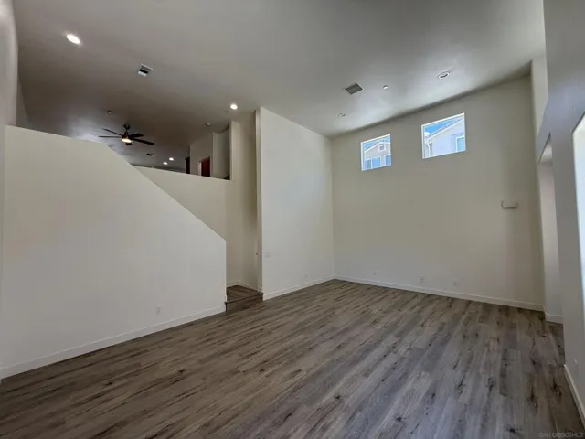 391 Connecticut, El Cajon, California 92020