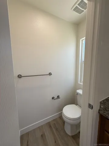 391 Connecticut, El Cajon, California 92020