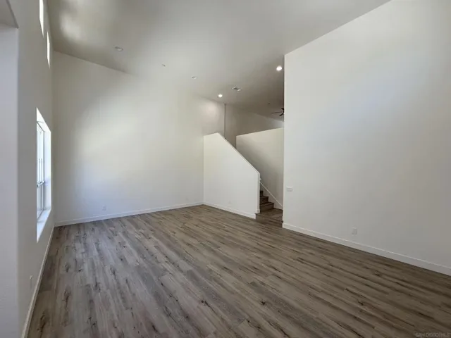 391 Connecticut, El Cajon, California 92020