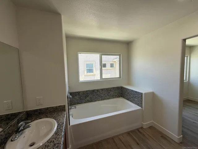 391 Connecticut, El Cajon, California 92020