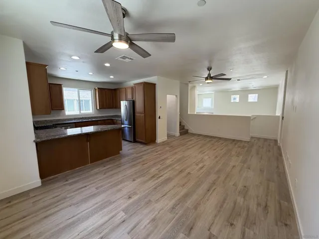 391 Connecticut, El Cajon, California 92020