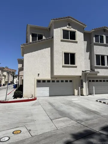 391 Connecticut, El Cajon, California 92020