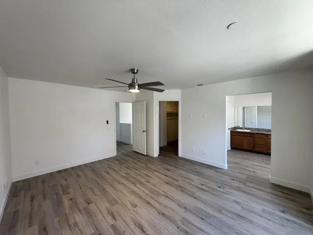 391 Connecticut, El Cajon, California 92020