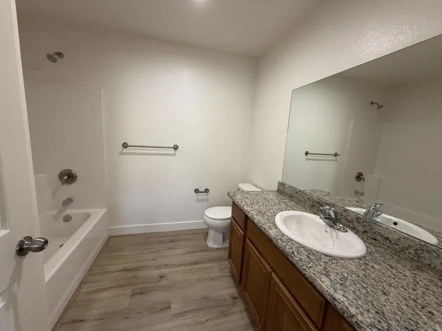 391 Connecticut, El Cajon, California 92020