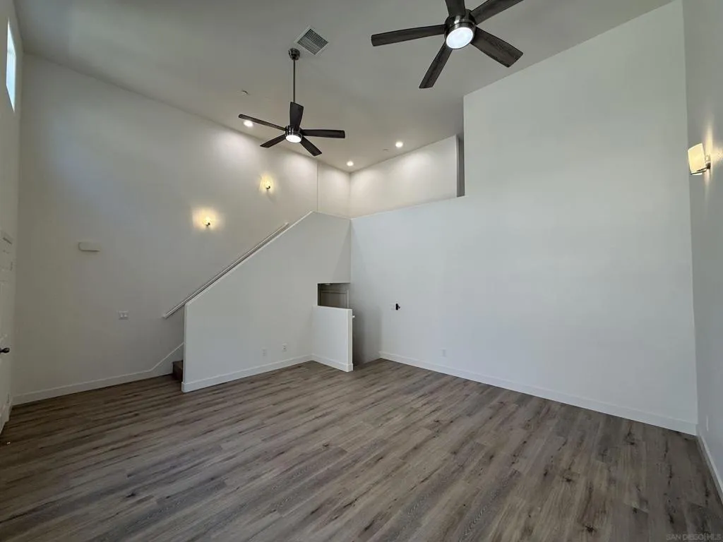 387 Connecticut, El Cajon, California 92020 — photo 4
