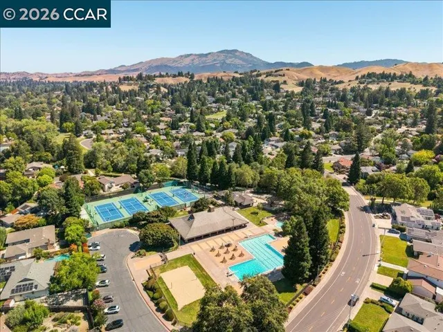 177 Saint Helena Ct, Danville, California 94526