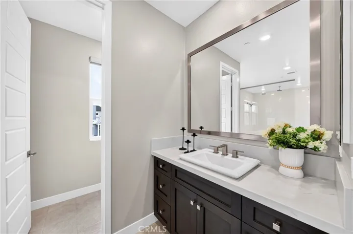 125 Source, Irvine, California 92618