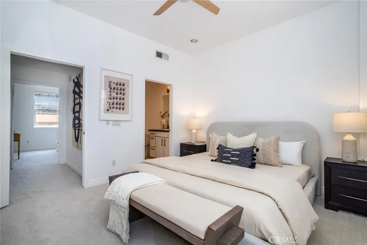 431 N Los Robles Avenue 2, Pasadena, California 91101
