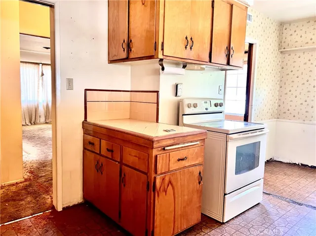 5459 Cambridge, Montclair, California 91763