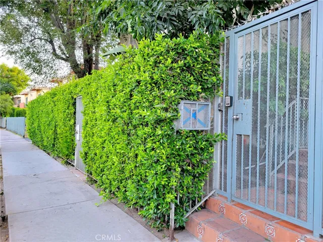 8221 Langdon Ave. #103, Van Nuys, California 91406