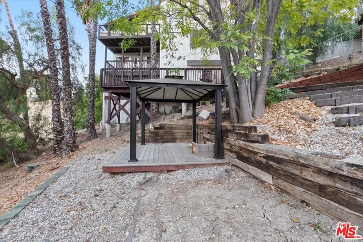 4912 Llano Drive, Woodland Hills, California 91364