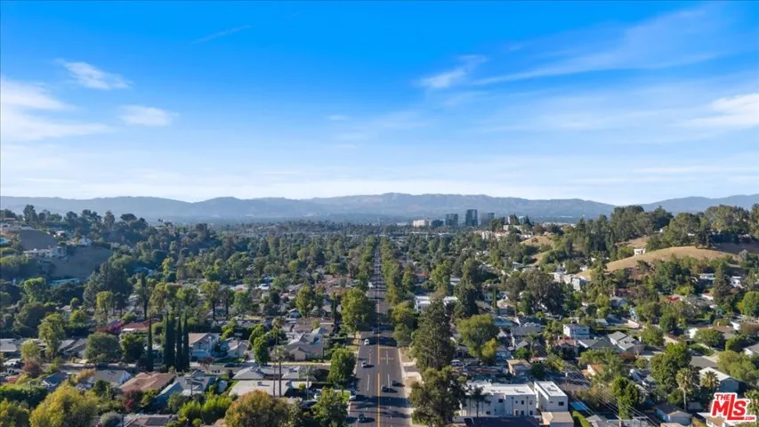 4912 Llano Drive, Woodland Hills, California 91364