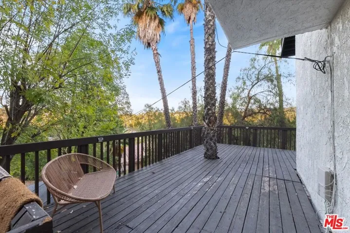 4912 Llano Drive, Woodland Hills, California 91364