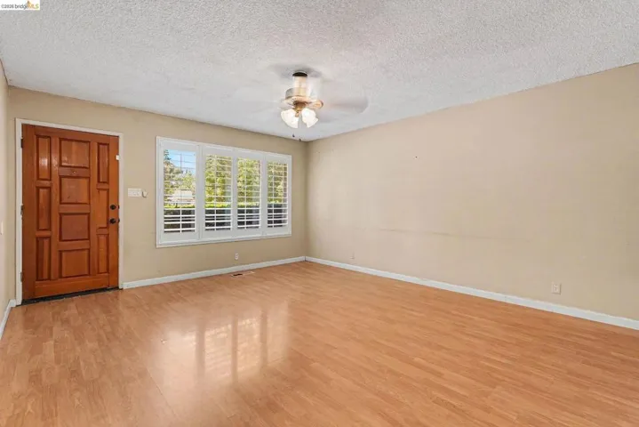 1126 Mission Dr, Antioch, California 94509