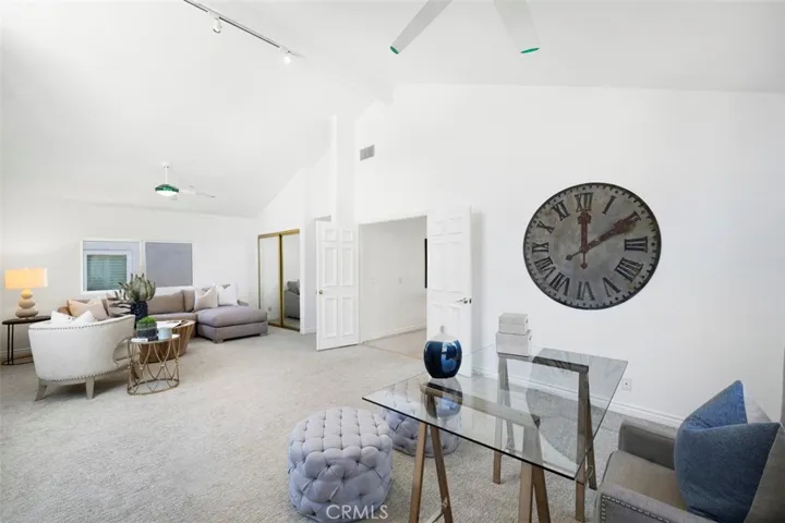 Fantastic location at end of quiet cul de sac backing to trail.  Make 14 a DONE DEAL!