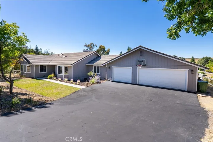 164 Helgren Court, Templeton, California 93465 — photo 4