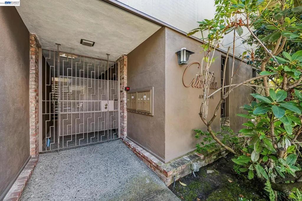 1500 Alameda Unit D, Alameda, California 94501 — photo 4