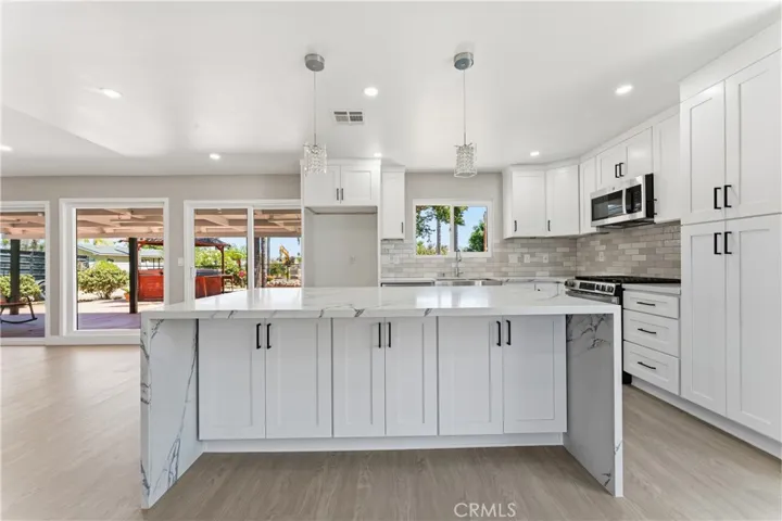 10980 Norwood Avenue, Riverside, California 92505