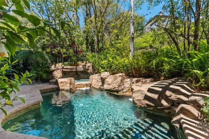 21792 Hermosa Lane, Trabuco Canyon, California 92679