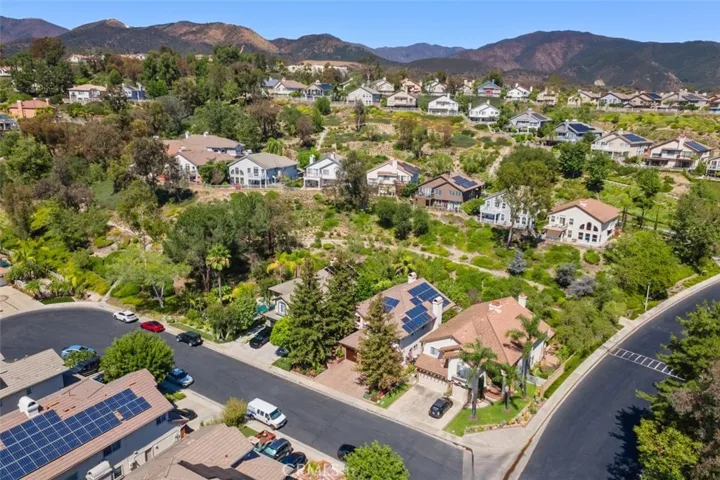 21792 Hermosa Lane, Trabuco Canyon, California 92679