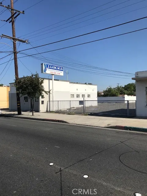 4811 Florence, Bell, California 90201 — photo 4